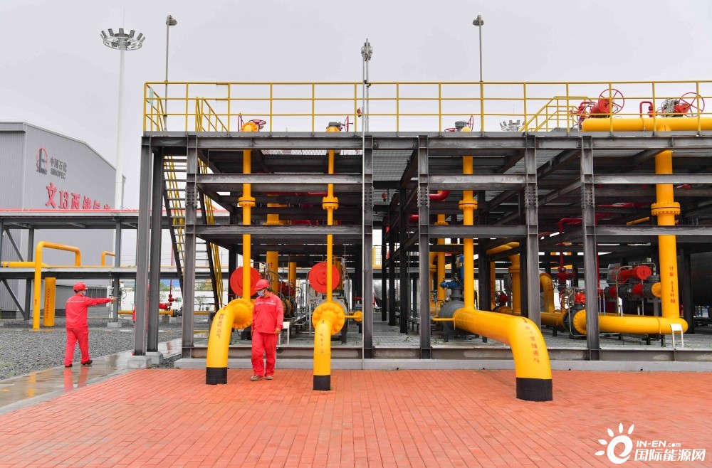 中原油田文13西储气库启动首轮注气